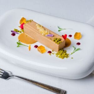 Terrina de foie con manzana y toffee